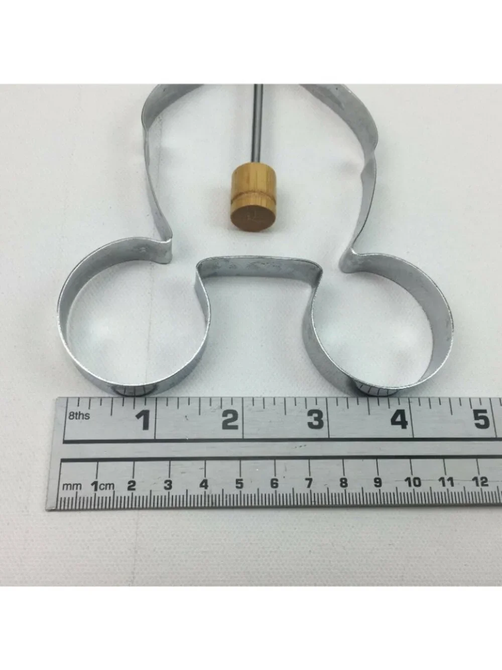 Disney Mickey Mouse Head Face Set 2 Metal Cookie Cutters Egg Ring Kitchen Baking